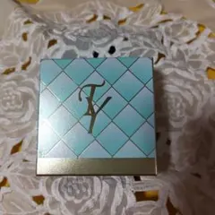 【新品未使用】たかの友梨 エステファクト ジュエリーパクト VC レフィル12gのサムネイル