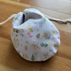 ハンドメイド⭐︎まんまる巾着⭐︎うさぎ柄⭐︎まあるい巾着⭐︎