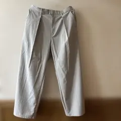 30日まで価格！！GU☆バレルレッグスラックス☆ Lベージュ状態良