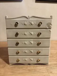 リカちゃんの白い白い家具セット、タンス訳あり