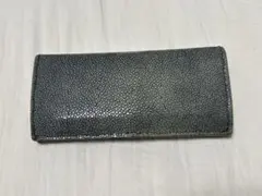 長財布　高級　本革　エイ革