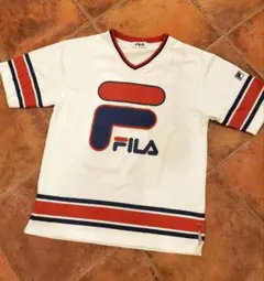新品未使用！FILATシャツ　フットボールTシャツ　ビッグロゴTシャツ　Vネック