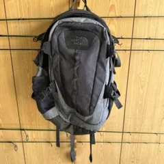 THE NORTH FACE HOT SHOT グレー リュック