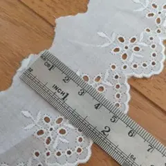 コットンレース 5cm巾 カットワーク(オフ白)✴️444円/4m