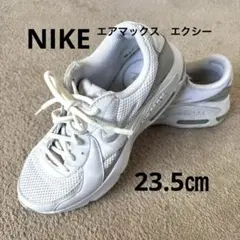 シルバー スニーカー