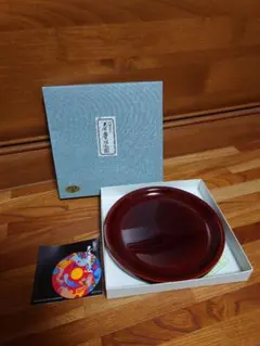 飛騨高山 丸盆 漆器 お盆 工芸品 うるし塗装 天然木 春慶塗 約直径19cm