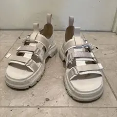 Dr. Martens スポーツサンダル ホワイトのサムネイル