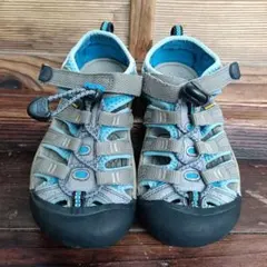 Item thumbnail for item 225082a9-fdfc-4a1d-bb3f-4ff0862ef155