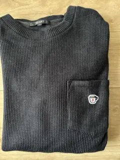 BEAMS ビームス ニット セーター ネイビー　刺繍のサムネイル