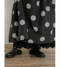 【新品タグ付】 Samansa Mos2 カット切替ペチパンツ