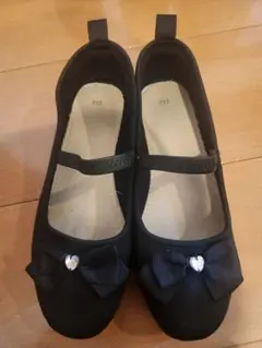 黒いリボン付きフォーマルシューズ 23.0cm