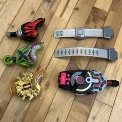 仮面ライダー ギーツ 変身ベルトアイテムセット。