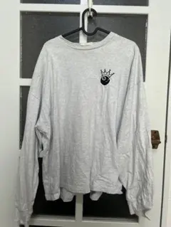 Attitude Makes Style! グレー スウェット