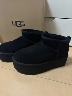 ugg クラシック　ウルトラミニ　プラットフォーム