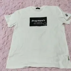 ドラッグストアーズ　ゆったりTシャツ　Fサイズのサムネイル