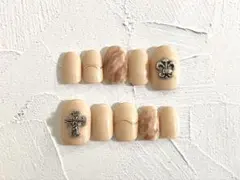 589.クロムネイル　ニュアンス　マーブル　個性派　韓国　y2kネイル 十字架