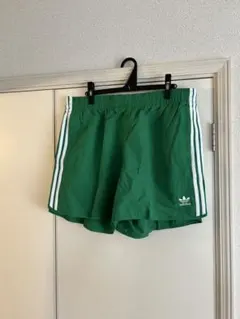 adidas ハーフパンツ