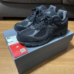 2026年最新】ニューバランス2002R トリプルブラックの人気アイテム