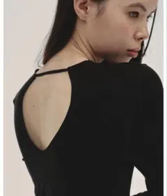 【完売品】TODAYFUL Powdery Backopen Topsのサムネイル