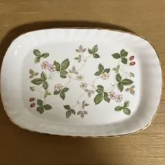 WEDGWOOD WILD STRAWBERRY 皿