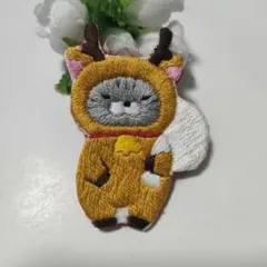 ハンドメイド ブローチ