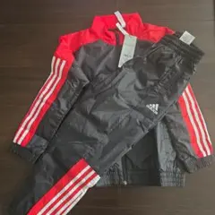 adidas 赤黒 ウィンドブレーカー上下セット 130㎝
