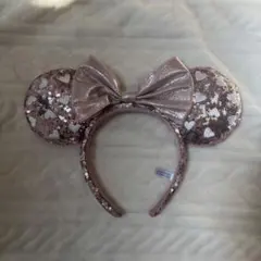 【Disney】 ミニーちゃんハート柄スパンコールカチューシャ