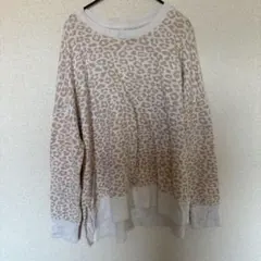 ヒョウ柄 ベージュ 長袖ニット