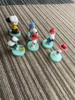 スヌーピー フィギュア 7体セット　食玩