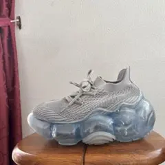 grounds スニーカー