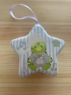 上海ディズニーランド　星型キャラクターオーナメント お菓子入り　ダッフィ
