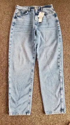 ZARA　新品　マムフィットデニム４０