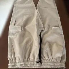 ベージュ カーゴパンツ ゴムウエスト
