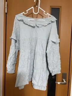 肩フリルVネックチュニックのサムネイル