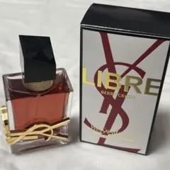 YSL リブレ オーデパルファム ベリークラッシュ 50mlのサムネイル