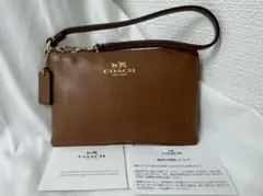 COACH ブラウンレザーポーチ ハンドストラップ付き