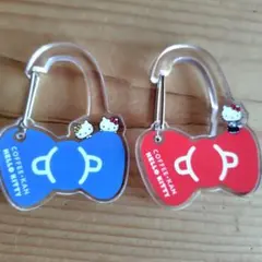 ハローキティ 珈琲館 アクリルカラビナ 赤青2個セット