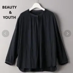 【美品】ビューティーアンドユース　フロントギャザーブラウス　ネイビー　F