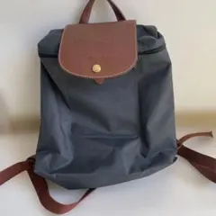 LONGCHAMP グレー ナイロン リュック　美品
