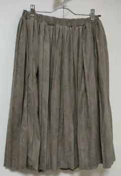 earth　ブラウン　膝丈プリーツスカート