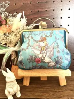 yukiemon苺がま口ハンドバッグTOYナイトボックス限定色お散歩