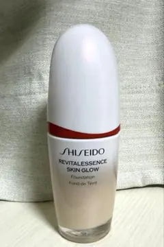shiseido エッセンス スキングロウ ファンデーション 130