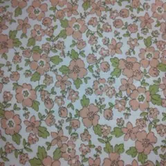 綿プリント生地　花柄　ピンク　赤系