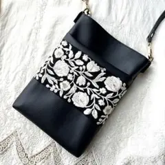 インド刺繍リボン　ショルダーバッグ　ハンドメイド