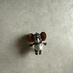 トムとジェリー ジェリーとタフィーがいるお家　フィギュア　追い込まれたタフィー