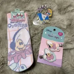 Disney ヤングオイスター　不思議の国のアリス　靴下　ヘアクリップ