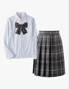 コスプレ　制服　Mサイズ