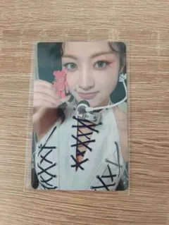 TWICE Jihyo BE@RBRICK 特典トレカ - メルカリ