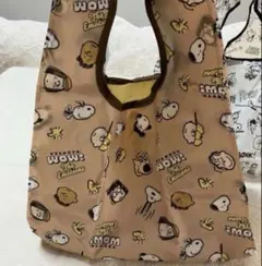新品⭐︎スヌーピー ポケット付きプチランチバッグ エコバッグ コンビニバッグ