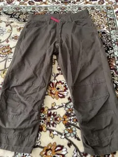 Item thumbnail for item 419c359e-c1e4-42b7-835b-a7a43b91de5c